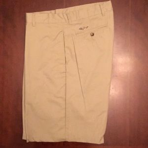 Men’s Greg Norman shorts